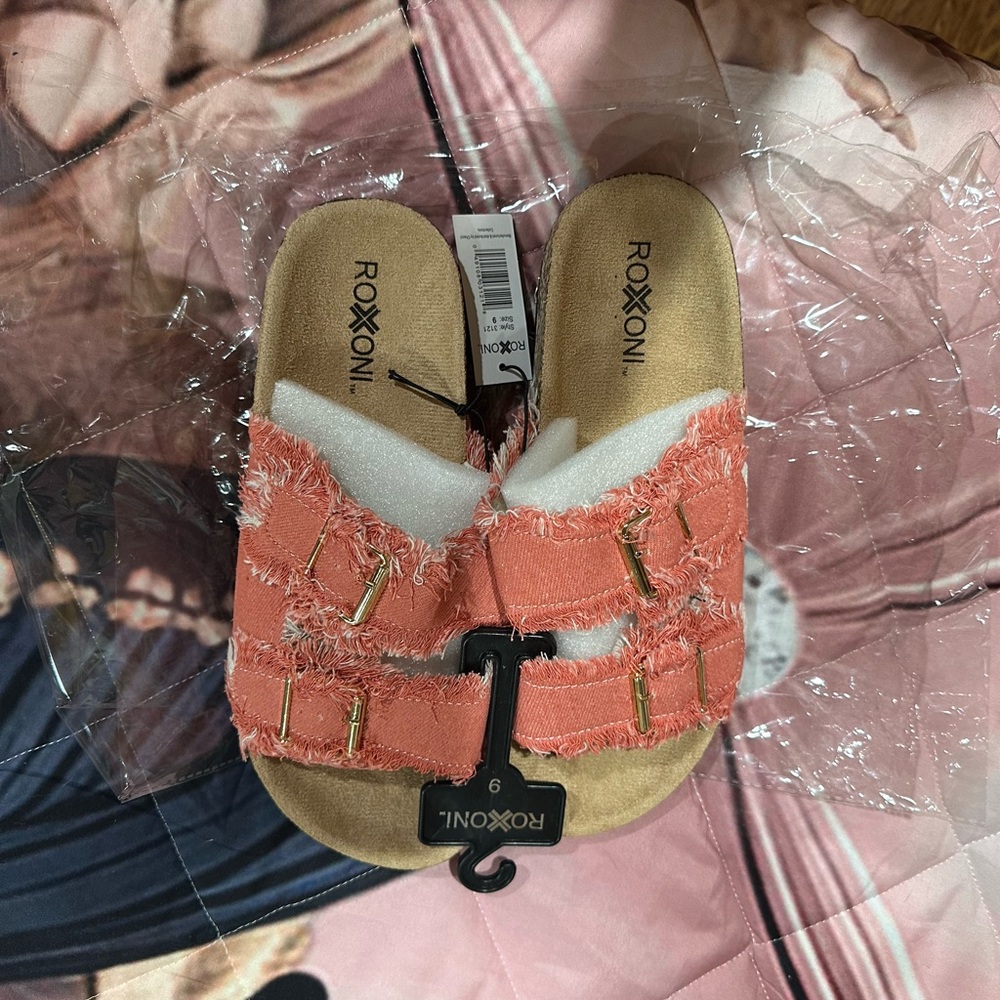 Women's Coral Sandals